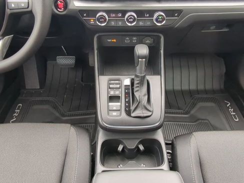 Used 2025 Honda CR-V EX image 18