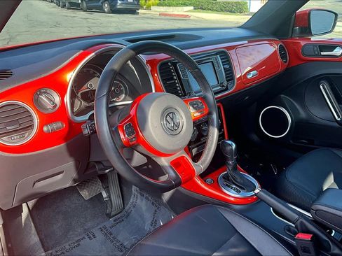 Used 2017 Volkswagen Beetle 1.8T SE image 17