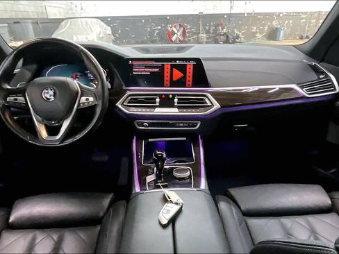 Used 2023 BMW X5 xDrive40i w/ Parking Assistance Package image 17