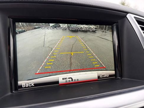 Used 2015 Mercedes-Benz ML 350 ML 350 4MATIC Sport Utility 4D image 30