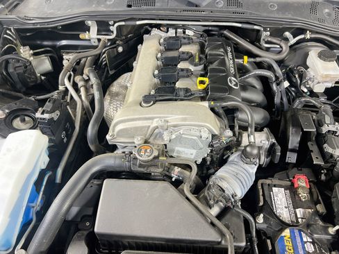 Used 2020 MAZDA MX-5 Miata RF Grand Touring RWD image 26