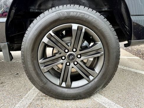 Used 2021 Ford F150 XLT w/ Equipment Group 302A High image 38