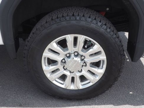 Used 2021 GMC Sierra 3500 Denali w/ Denali Ultimate Package AWD/4WD image 10