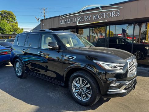 Used 2022 INFINITI QX80 Luxe w/ Cargo Package image 4