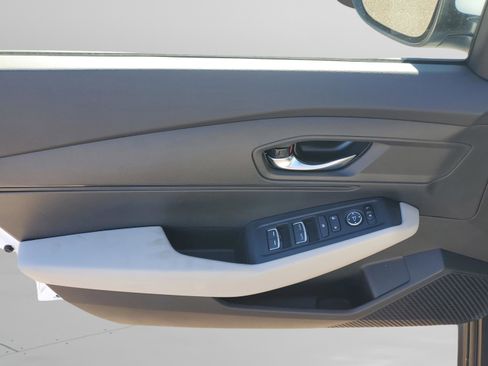 New 2025 Honda Accord LX image 18