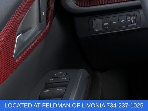 New 2026 Chevrolet Traverse Z71 w/ Driver Confidence Package image 22