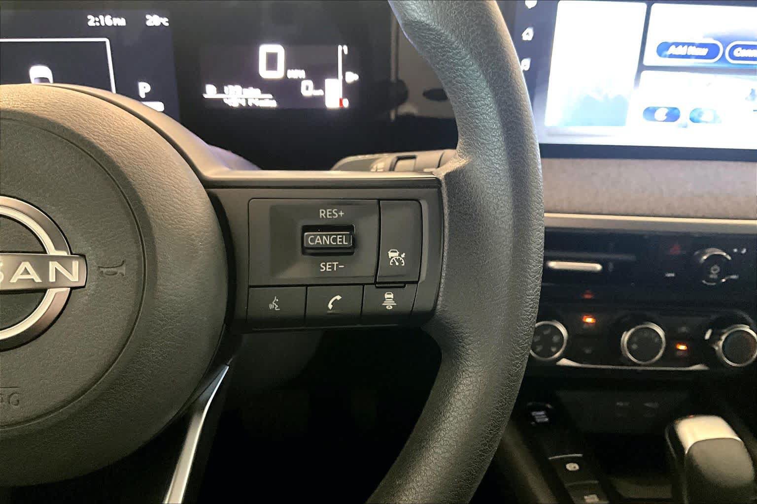 Used 2025 Nissan Kicks SV FWD image 23