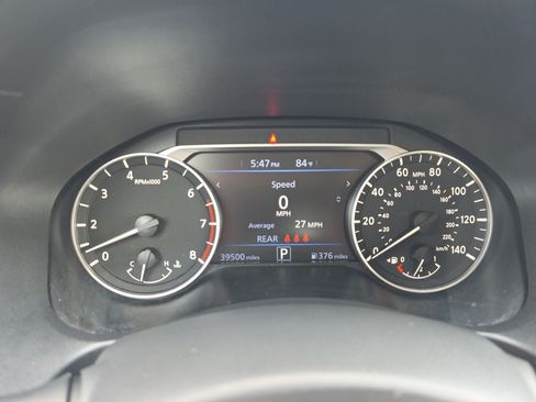 Used 2025 Nissan Altima 2.5 SV FWD image 16