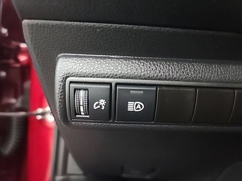 Used 2025 Toyota Corolla LE FWD image 29