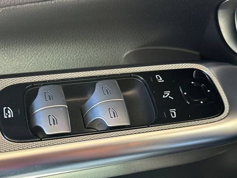Certified 2024 Mercedes-Benz GLC 300 4MATIC image 12