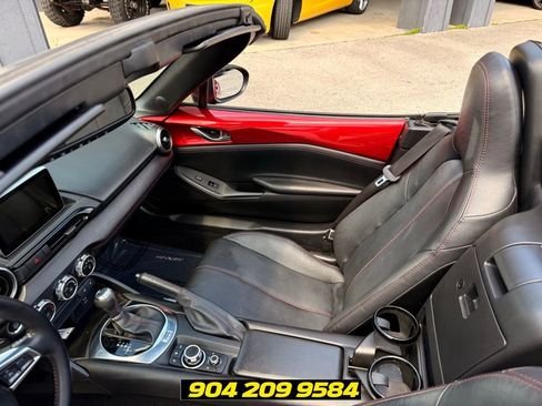 Used 2016 MAZDA MX-5 Miata Grand Touring RWD image 24