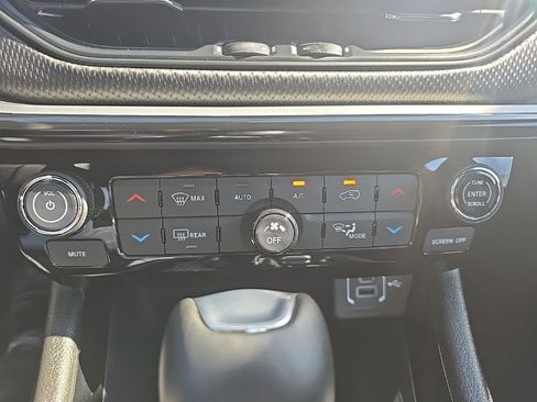 New 2026 Jeep Compass Trailhawk w/ Trailer Tow Group image 37