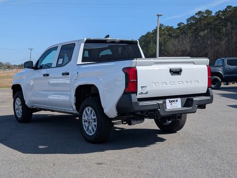 New 2026 Toyota Tacoma SR image 3