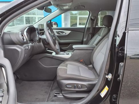Used 2023 Chevrolet Blazer LT image 7