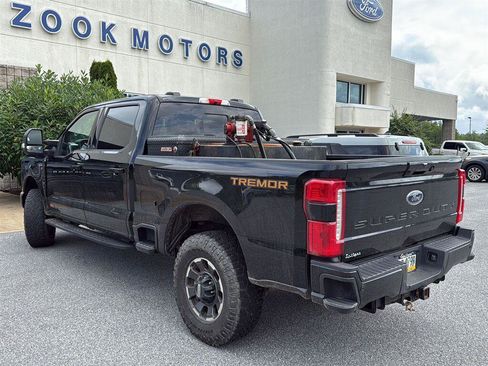 Used 2023 Ford F350 XLT w/ Tremor Off-Road Package AWD/4WD image 6