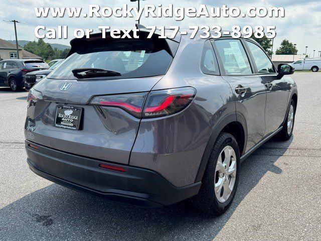 Used 2023 Honda HR-V LX image 7