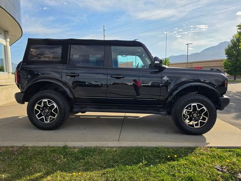 Used 2022 Ford Bronco Outer Banks AWD/4WD image 4