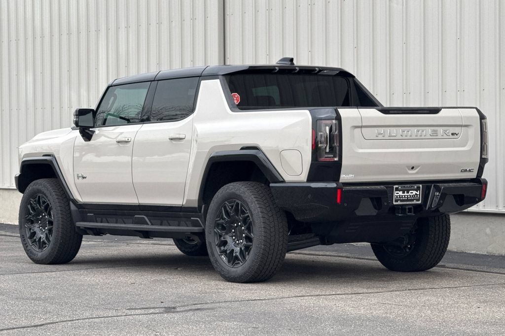 New 2026 GMC Hummer EV 4x4 Crew Cab image 9