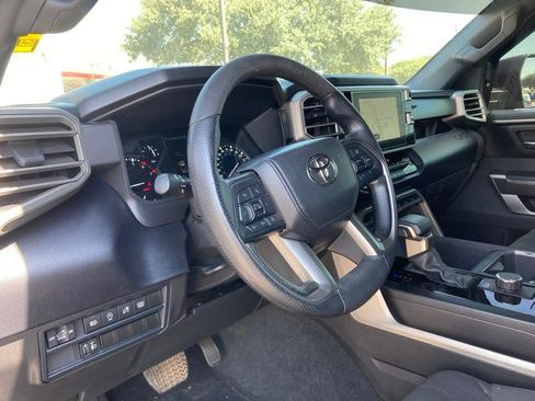 Used 2025 Toyota Tundra SR5 RWD image 9