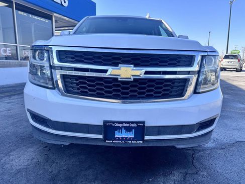 Used 2015 Chevrolet Suburban LT image 6
