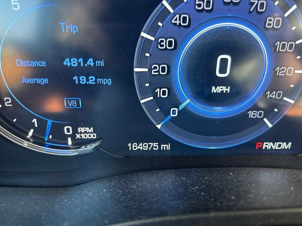 Used 2016 Cadillac Escalade Premium AWD/4WD image 6