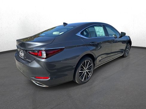 New 2025 Lexus ES 350 w/ Premium Package image 3