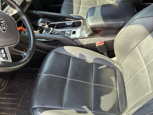 Used 2021 Kia Telluride EX w/ EX Premium Package FWD image 5