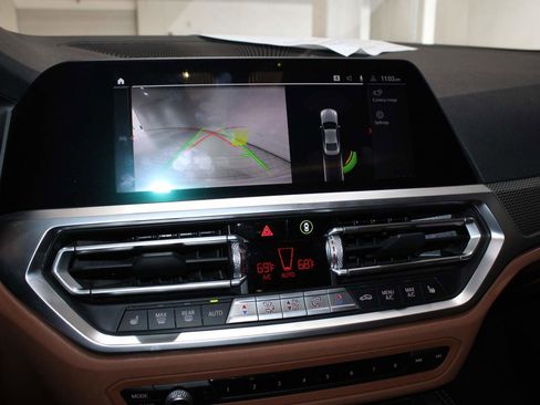 Used 2022 BMW 430i Coupe w/ M Sport Package image 19