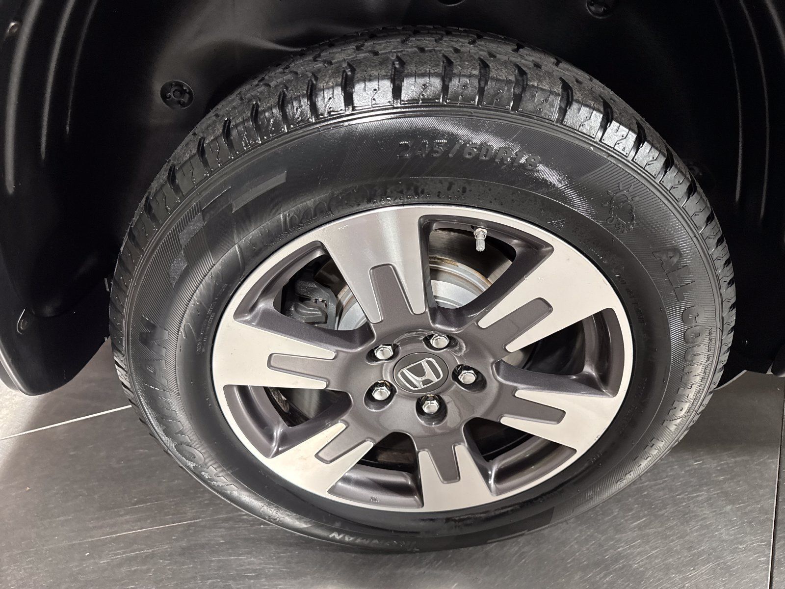 Used 2017 Honda Ridgeline RTL-E image 13