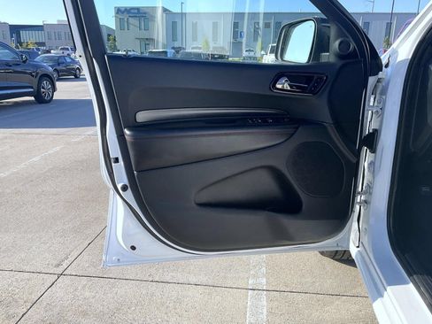 Used 2025 Dodge Durango GT AWD/4WD image 10