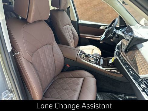 Certified 2026 BMW X7 xDrive40i image 29