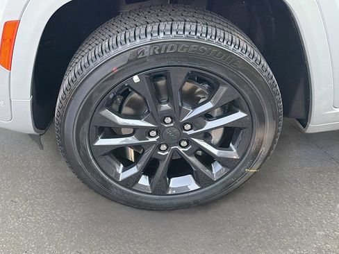New 2026 Jeep Grand Cherokee L Limited AWD/4WD image 43