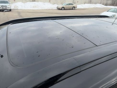 New 2025 Mitsubishi Outlander SEL Black Edition image 2