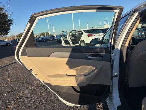 Used 2018 Hyundai Sonata SE image 24