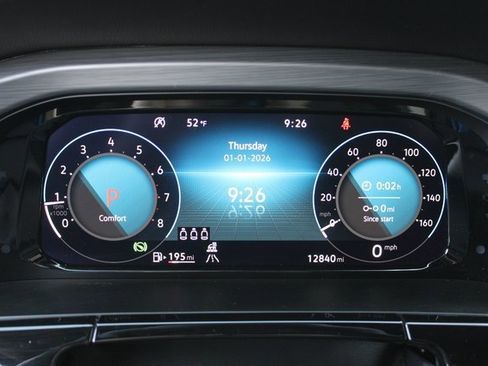 Used 2025 Volkswagen Atlas Cross Sport SE image 10