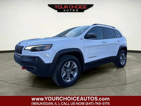 Used 2019 Jeep Cherokee Trailhawk w/ Cold Weather Group AWD/4WD image 1