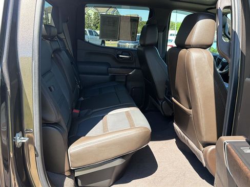 Used 2019 GMC Sierra 1500 Denali w/ Technology Package AWD/4WD image 13