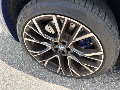 Certified 2025 BMW X6 M Competition w/ Executive Package AWD/4WD image 10