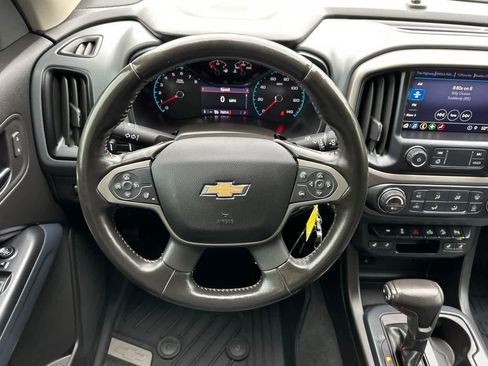 Used 2019 Chevrolet Colorado Z71 AWD/4WD image 14