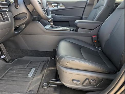 New 2026 Kia Sportage SX FWD image 7