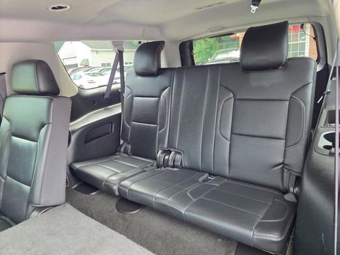 Used 2018 GMC Yukon XL SLT image 13