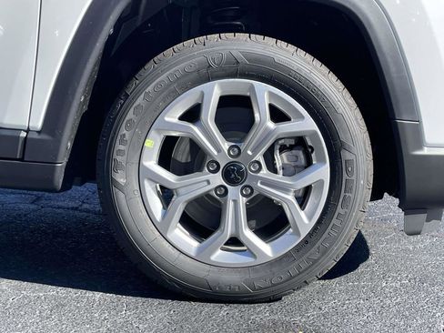 New 2026 Jeep Compass Latitude AWD/4WD image 35