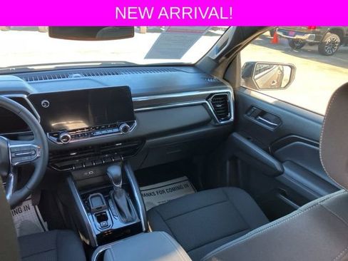 Used 2024 GMC Canyon Elevation w/ Convenience Package image 18