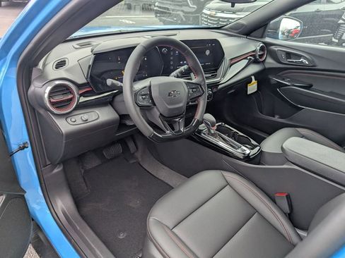 New 2026 Chevrolet Trax RS image 12