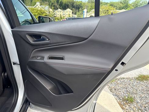 Used 2022 Chevrolet Equinox RS AWD/4WD image 41