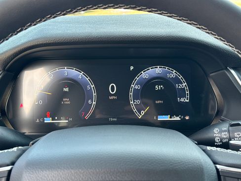 New 2025 Jeep Grand Cherokee Laredo w/ MOPAR Finishing Package image 26