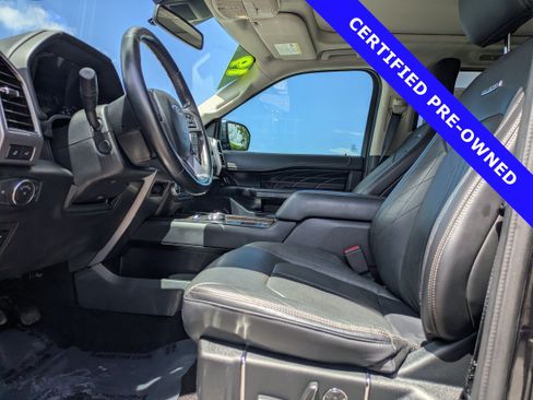 Certified 2019 Ford Expedition Platinum RWD image 28