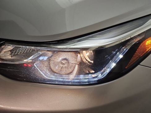 Used 2019 Chevrolet Cruze LT w/ LT Fleet Convenience Package FWD image 33