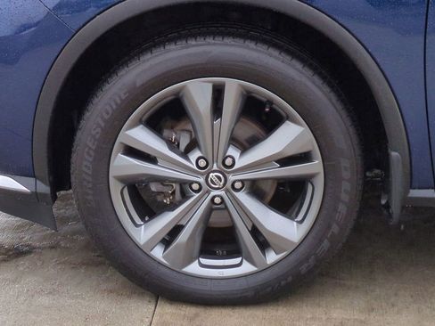 Used 2020 Nissan Murano Platinum image 7