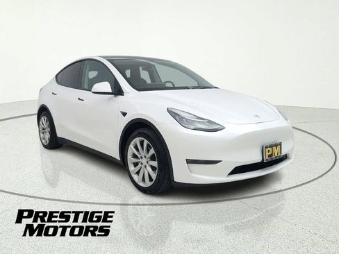 Used 2021 Tesla Model Y Long Range AWD/4WD image 8